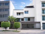 Casa en Oportunidad en Lomas de Providencia