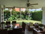 CASA EN PANCE CON AMPLIA ZONA VERDE EN UNIDAD CERRADA