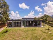 Casa para estrenar en Parcelación vía San Antonio La Ceja