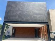 CASA EN PARQUE FORESTA