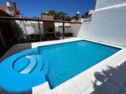 Casa en Parque Luro con importante piscina