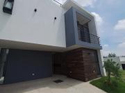CASA EN PARQUE QUINTANA ROO LOMAS DE ANGELÓPOLIS