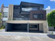 CASA EN PARQUE TERRANOVA,LOMAS DE ANGELOPOLIS