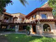 CASA EN PEDREGAL / 956m2