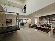 Casa en Pedregal de Echegaray muy iluminada, con...