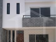 CASA EN PEDREGAL DE SCHOENSTATT CON ROOF TOP, JARDIN Y...