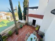 CASA EN PEDREGALEJO CON VISTAS AL MAR