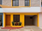 CASA EN PEQUE?O FRACCIONAMIENTO PRIVADO EN VENTA