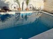 CASA EN VENTA EN PILAR CENTRO A REFACCIONAR C/ PILETA