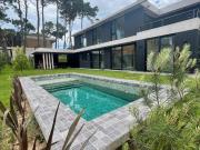 Casa en Pinamar a estrenar Barrio Pioneros