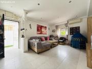 CASA EN PLANTA ALTA CON TRASTERO, PATIO Y AZOTEA EN EL...