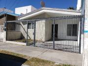 casa en planta baja amueblada con 3 recámaras, y lindos...