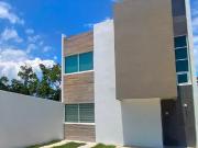 Casa en Playa del Carmen, acceso controlado, alberca,...