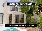 Venta de casa en Playa del Carmen con 4 recámaras,...