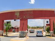 CASA EN PORTAL DE LOS AGAVES, SALTILLO CASA EN REMATE! FQ