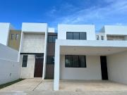 CASA EN PRADERAS DEL MAYAB