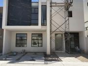 CASA EN PRE VENTA EN RESIDENCIA L GEMA. PACHUCA HGO