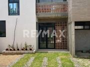 Casa en preventa con amplios espacios y jacuzzi en San...