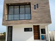 CASA EN PREVENTA EN BUCERIAS, AGAVE AZUL