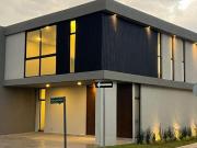 CASA EN PREVENTA EN ESQUINA EN RINCONADA DE SANTA FE CON...