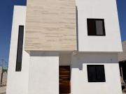 Casa en Preventa en Exclusiva Privada con Casa Club, El...