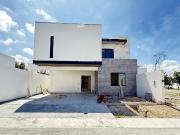 Casa en VENTA en La Escondida al norte de la ciudad