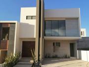 Casa en preventa en Lomalta, Tres Marías