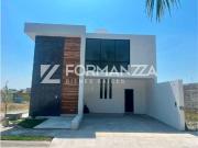 Casa en Preventa en Residencial Romanza, Colima Casa en Preventa en Residencial Romanza, Colima