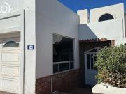 CASA EN PRIVADA A LA ORILLA DE LA PLAYA