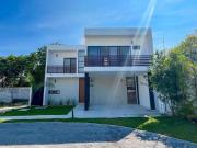 Casa en privada Arcos Bambú, en venta, Centro Maya,...