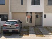 CASA EN PRIVADA BOSQUES DE SANTA RITA