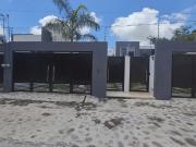 Casa en privada con alberca en Centro de Jiutepec, Morelos