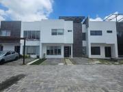 Casa en Privada con Roof Garden y Jacuzzi en JIutepec...