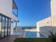 Casa en privada con vista al mar