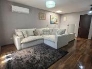 Casa en Privada De Los Alpes, Las Lomas Sec Jardines. 4...