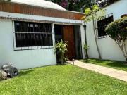 Casa en privada de un nivel amueblada en Cuernavaca, Morelos