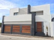 CASA EN PRIVADA DON JUAN VENTA Y RENTA