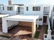 Casa en privada en cholul