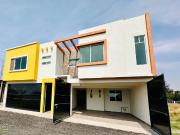casa en privada en la colonia lazaro cardenas metepec