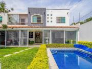 Casa en Privada en Lomas del Manantial Xochitepec M2AI...