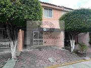 Casa en privada plaza alameda renta $6,500 más mantenimiento