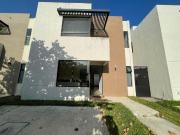 Casa en PRIVADA RESIDENCIAL AL PONIENTE ZONA EN CRECIMIENTO