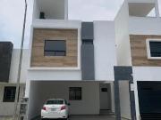 Casa en Privada San Carlos