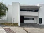 Casa en Privada Santa Fe