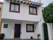 CASA EN PRIVADA TOSCANA LERMA CON TERRENO EXCEDENTE, A...