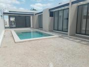 Casa en Privada Venta, Zona Yucatán Country Club,...