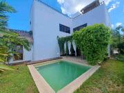 CASA EN PROGRESO ESTILO TULUM A UNA ESQUINA DEL MAR Y...