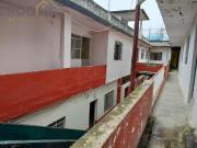 Casa en Propiedad con departamentos y locales en venta...