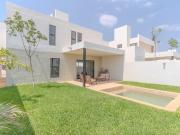 Casa en Pueblo Conkal