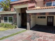 Casa en Puerta de Hierro en Venta